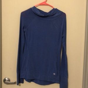 Fitted workout hoodie